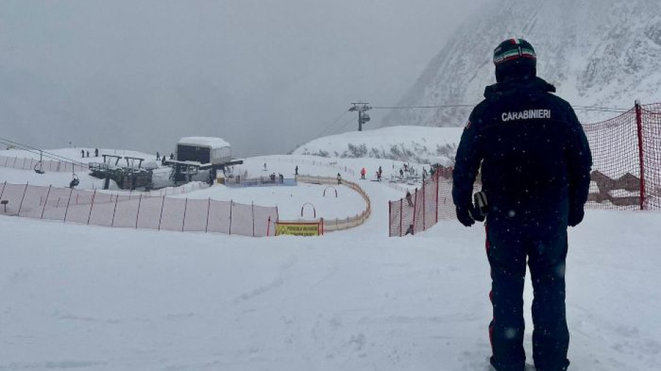 Carabinieri scoprono un maestro di sci abusivo ad Alagna